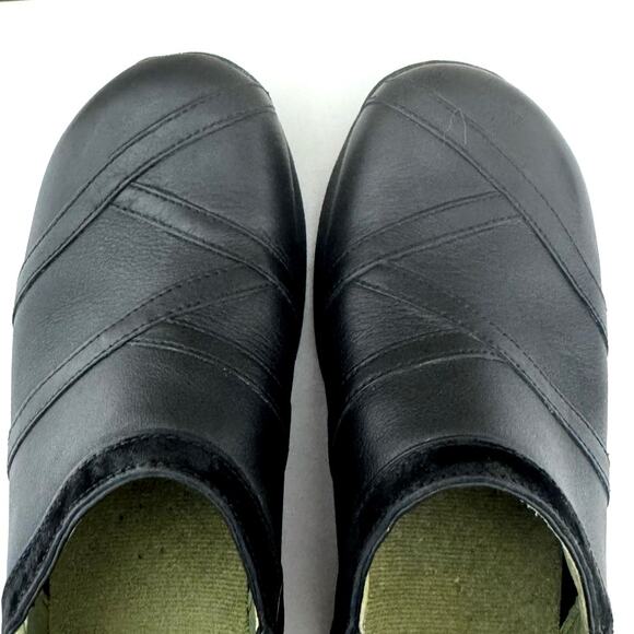 Merrell Women’s Primo Patch Black Leather Slip On Clogs Shoes Size 7.5 - Picture 8 of 12